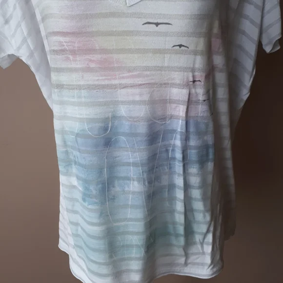 2/$25 Roxy Beach tee - Picture 2 of 6